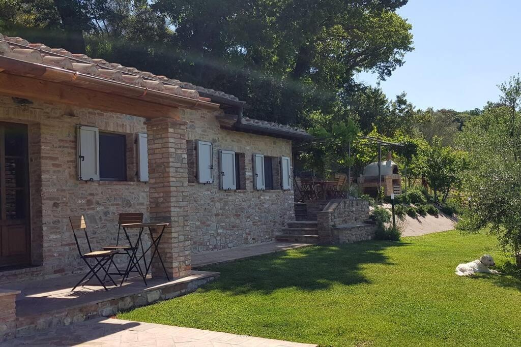Vesper - Casale Con Piscina - Ad Galli Cantum ชิตตา เดลลา ปีเอเว ภายนอก รูปภาพ